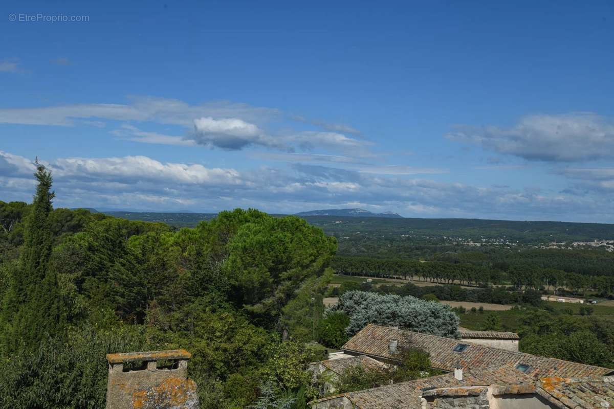 Maison à UZES