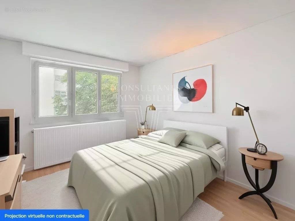 Appartement à NEUILLY-SUR-SEINE