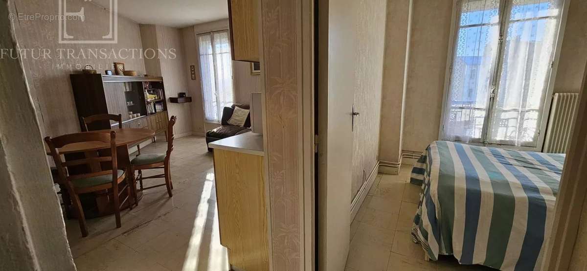 Appartement à COLOMBES