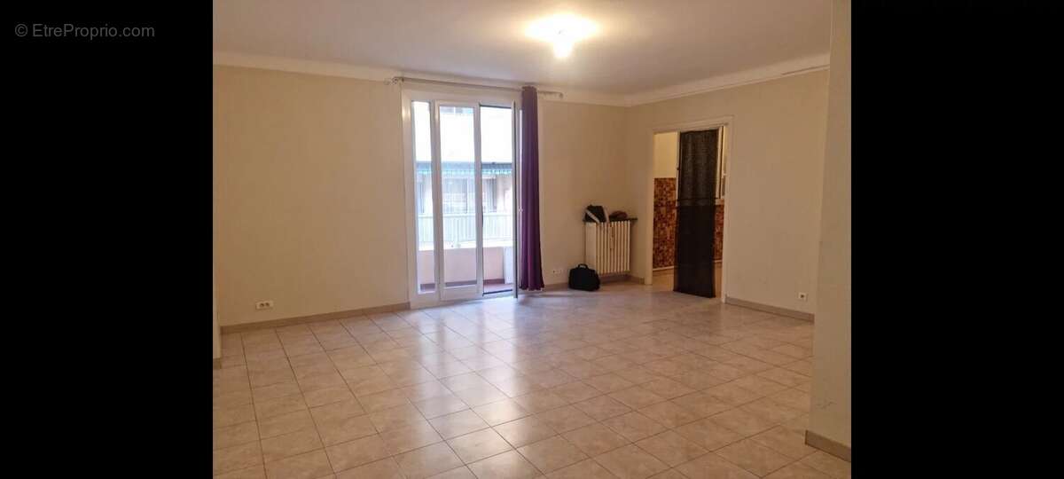 Appartement à BEAUSOLEIL