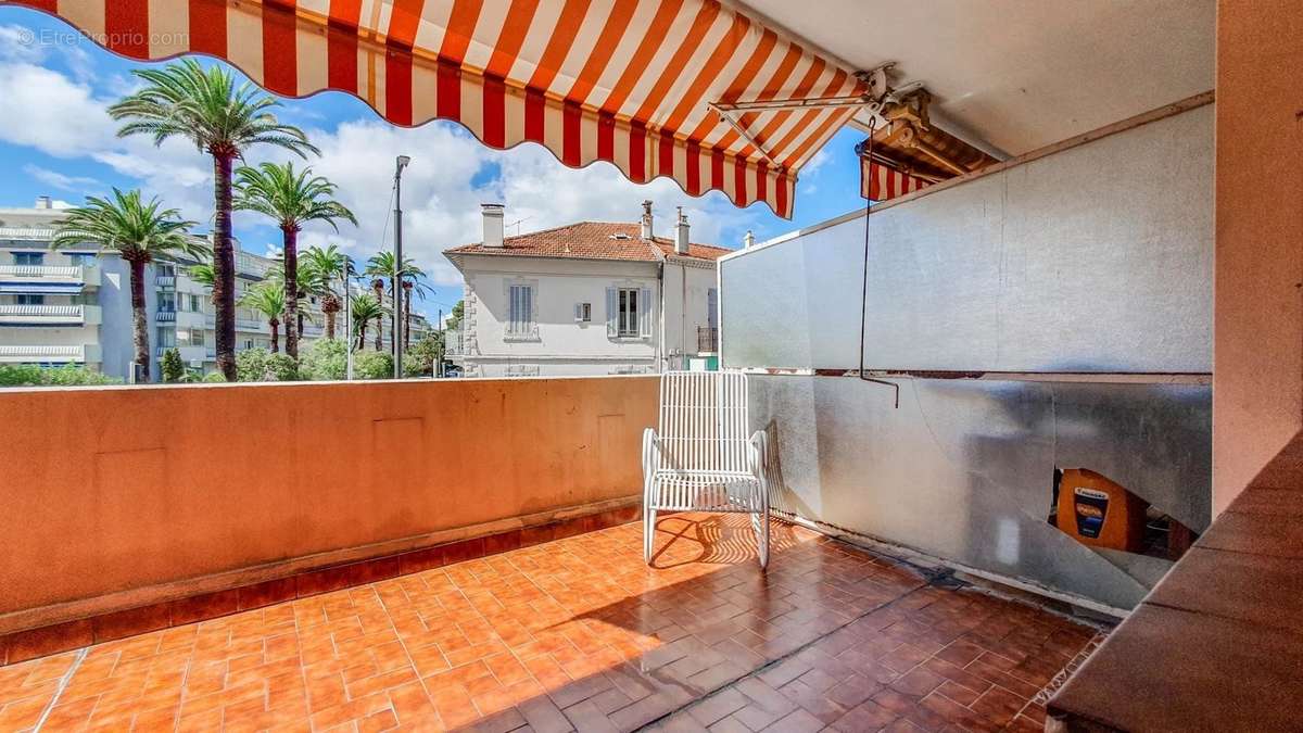 Appartement à CANNES