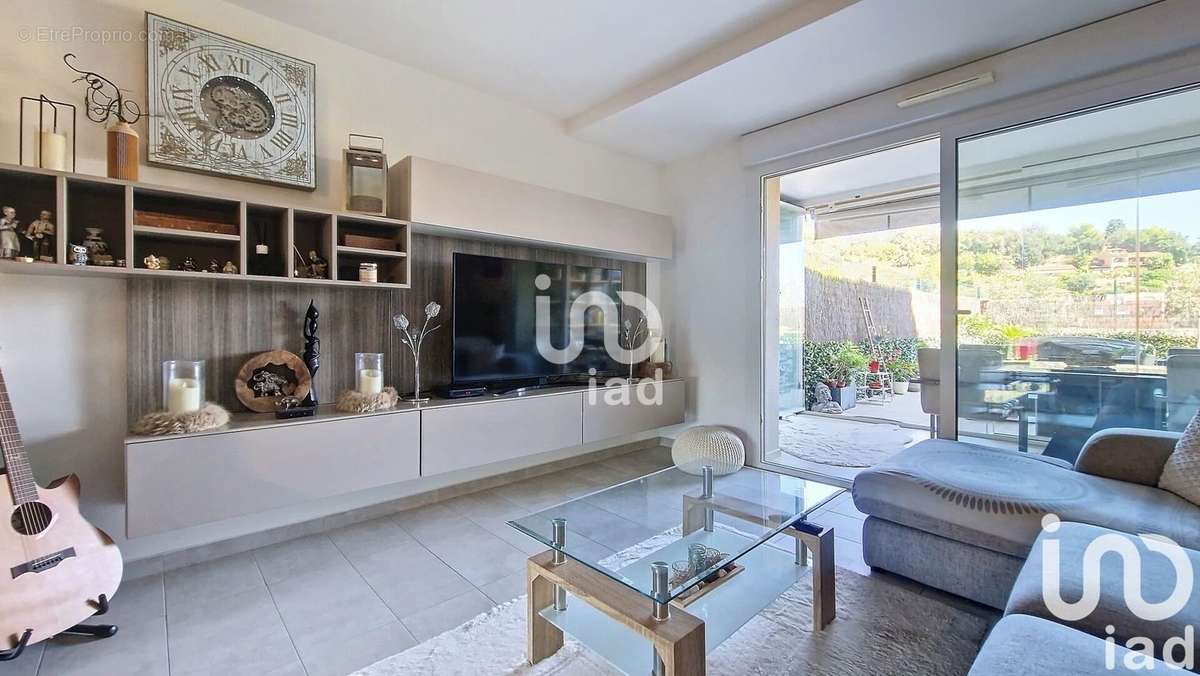 Photo 5 - Appartement à ROQUEBRUNE-CAP-MARTIN