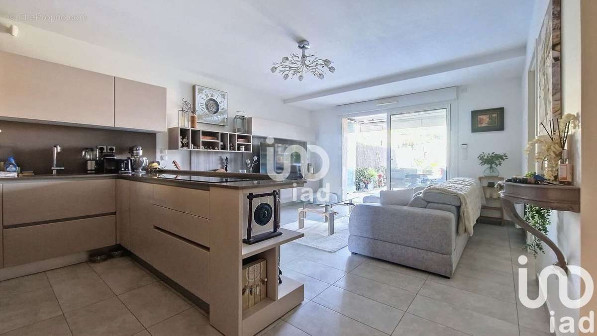 Photo 9 - Appartement à ROQUEBRUNE-CAP-MARTIN