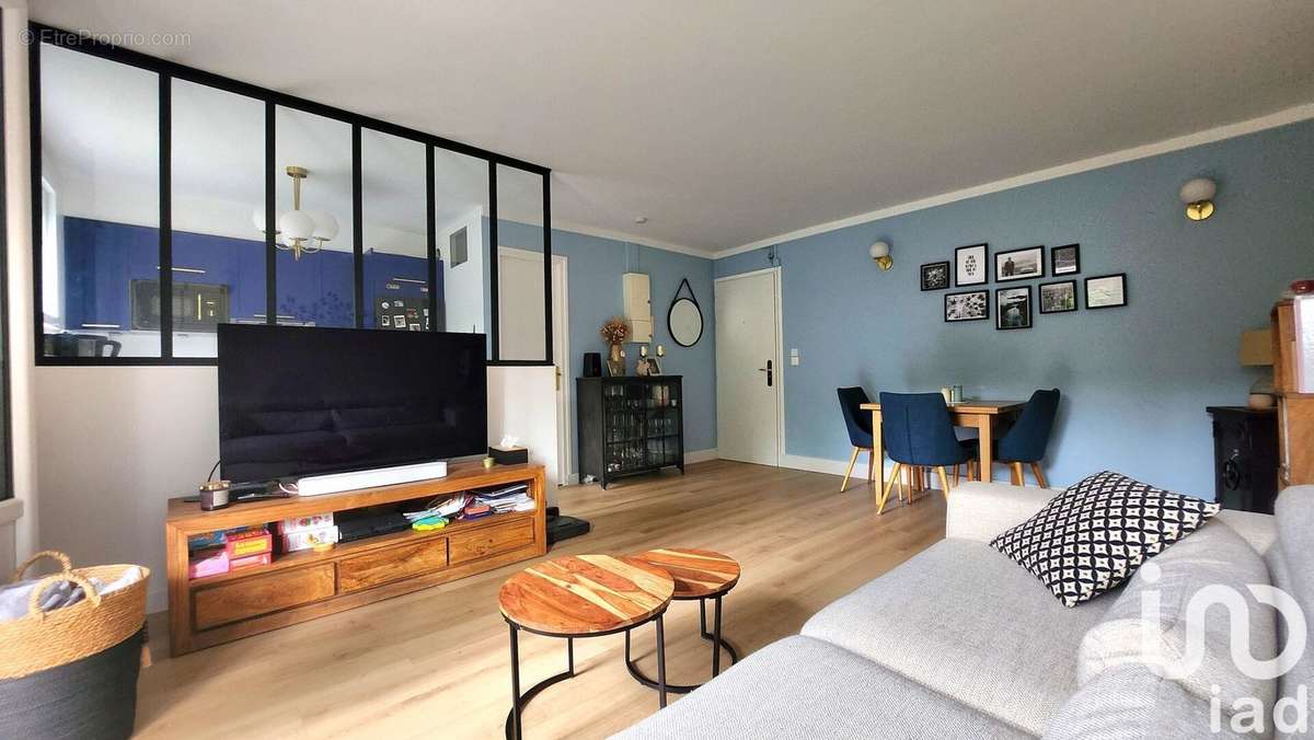 Photo 3 - Appartement à SAINT-MAUR-DES-FOSSES