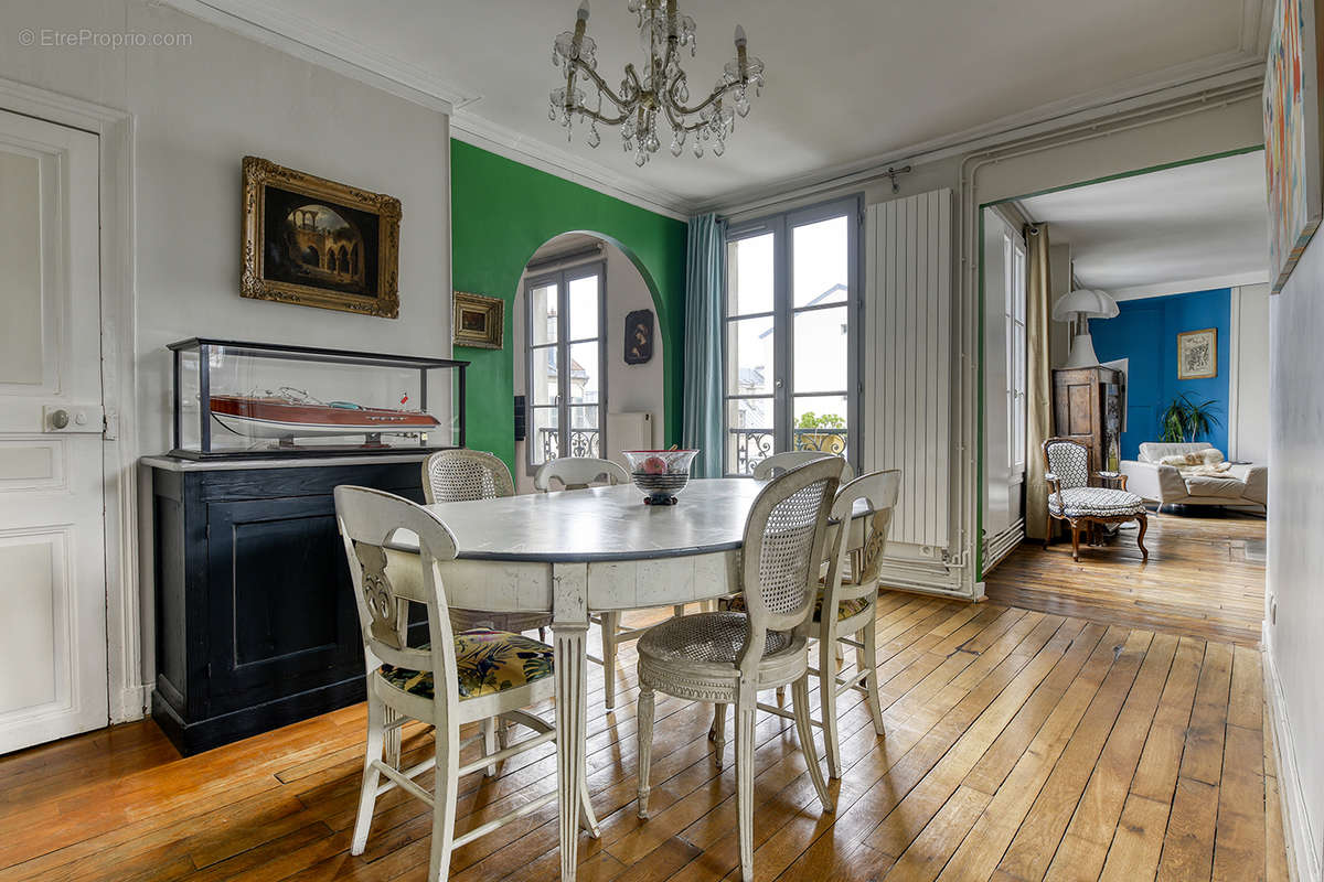 Appartement à VERSAILLES