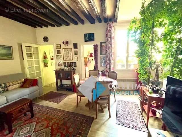 Appartement à PARIS-6E