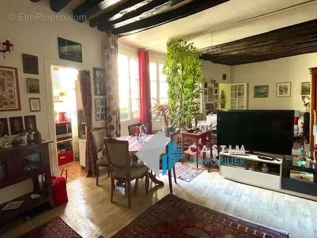 Appartement à PARIS-6E