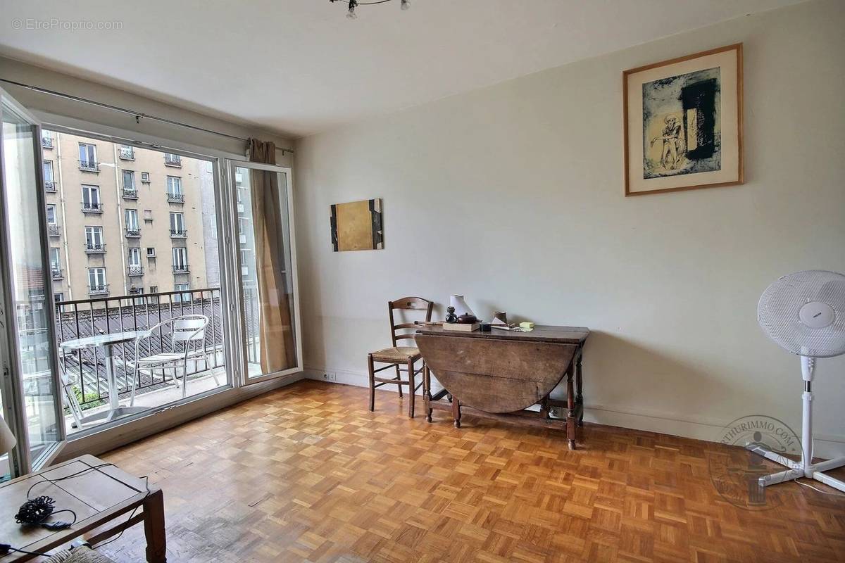 Appartement à MAISONS-ALFORT