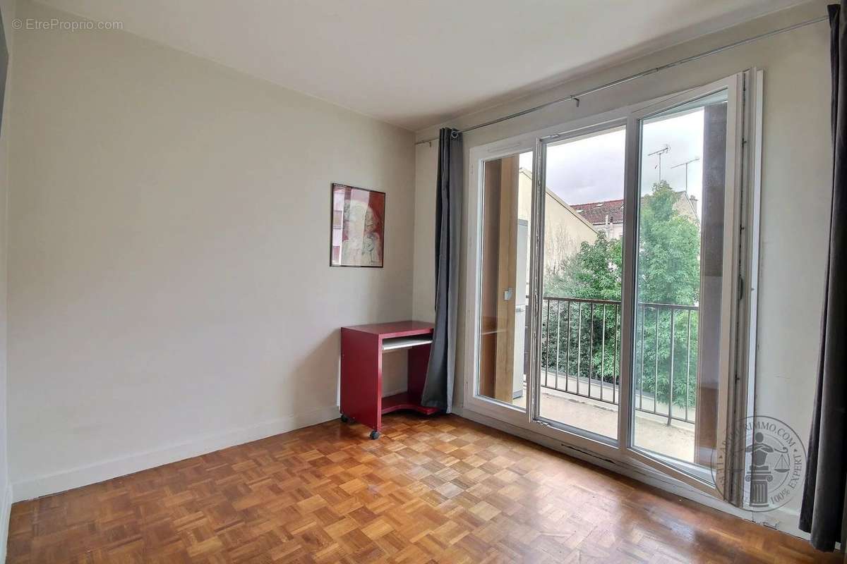 Appartement à MAISONS-ALFORT