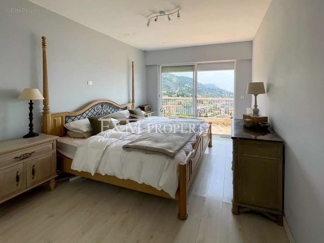 Appartement à VILLEFRANCHE-SUR-MER