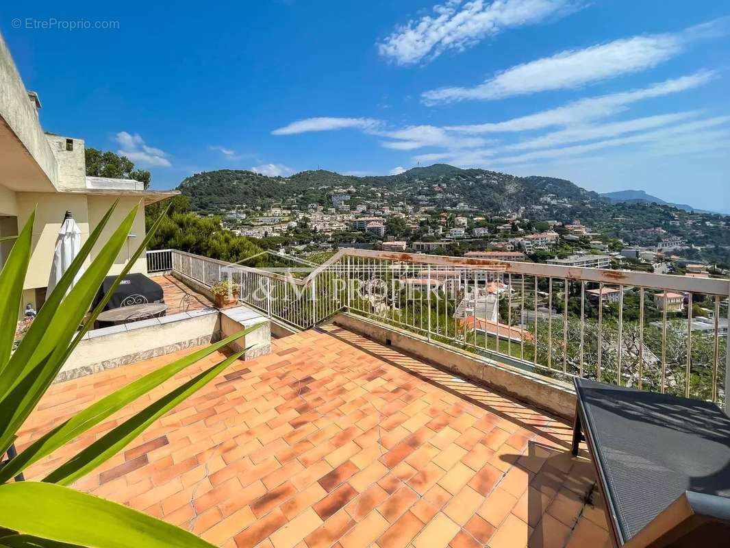 Appartement à VILLEFRANCHE-SUR-MER