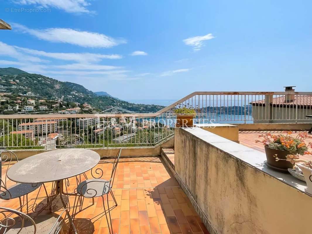 Appartement à VILLEFRANCHE-SUR-MER