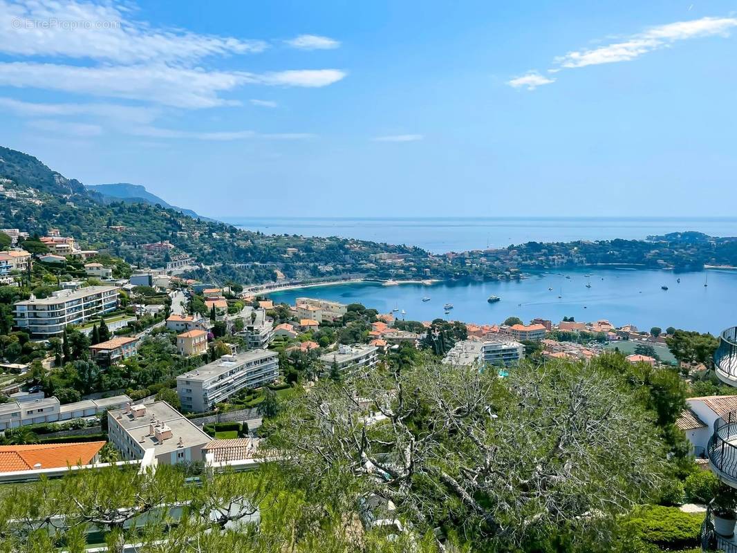 Appartement à VILLEFRANCHE-SUR-MER