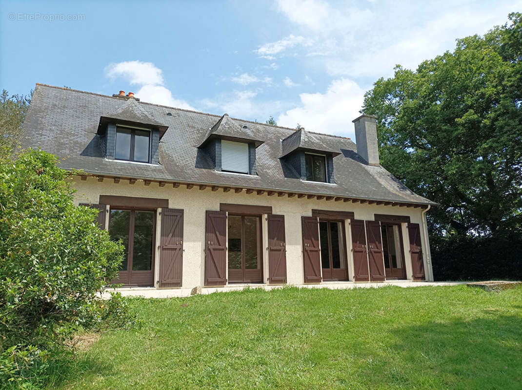 Maison à SAINT-MARC-LE-BLANC