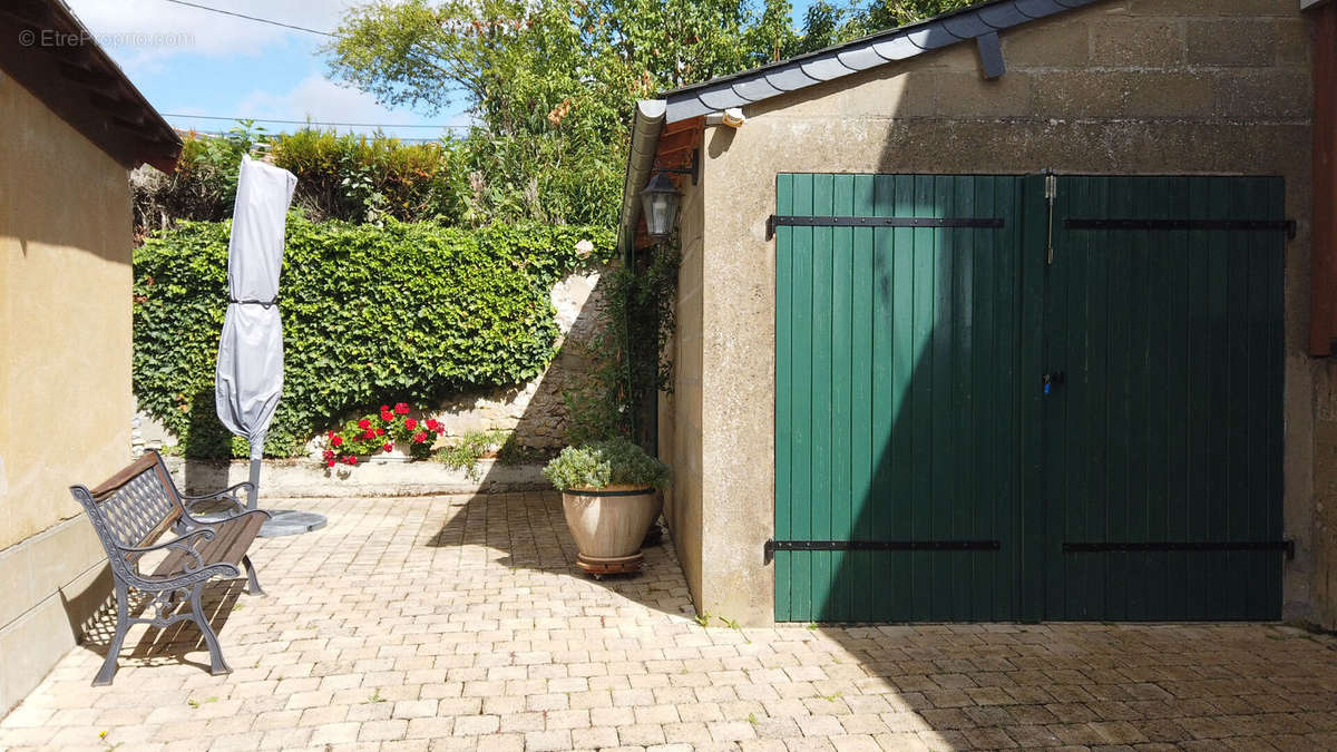 Maison à LE BREIL-SUR-MERIZE