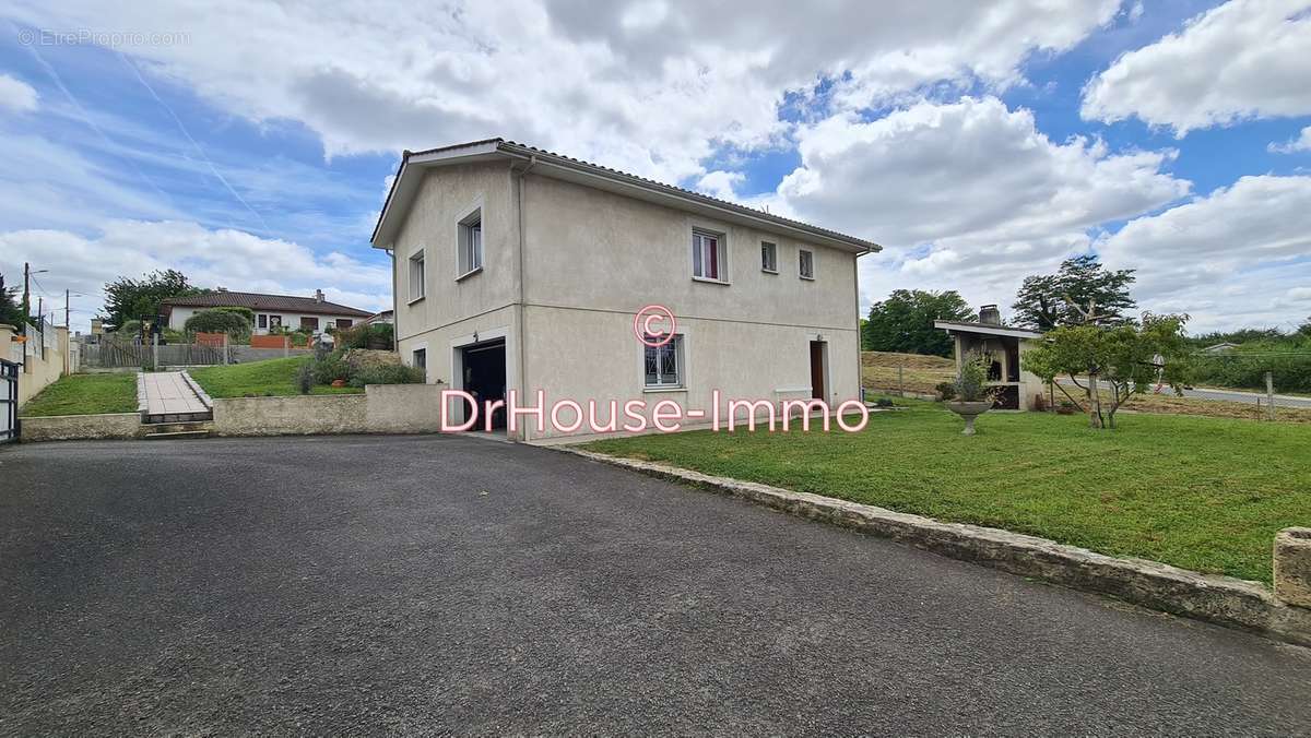 Maison à SAINT-ANDRE-DE-CUBZAC