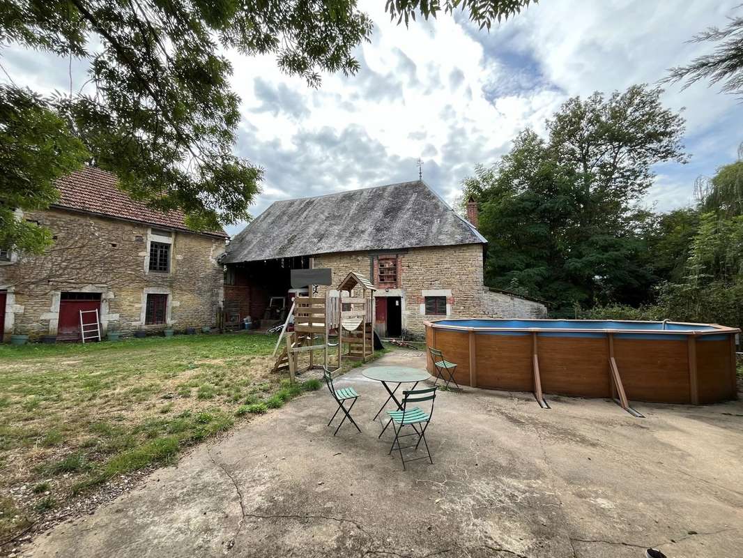 Maison à POUILLY-EN-AUXOIS