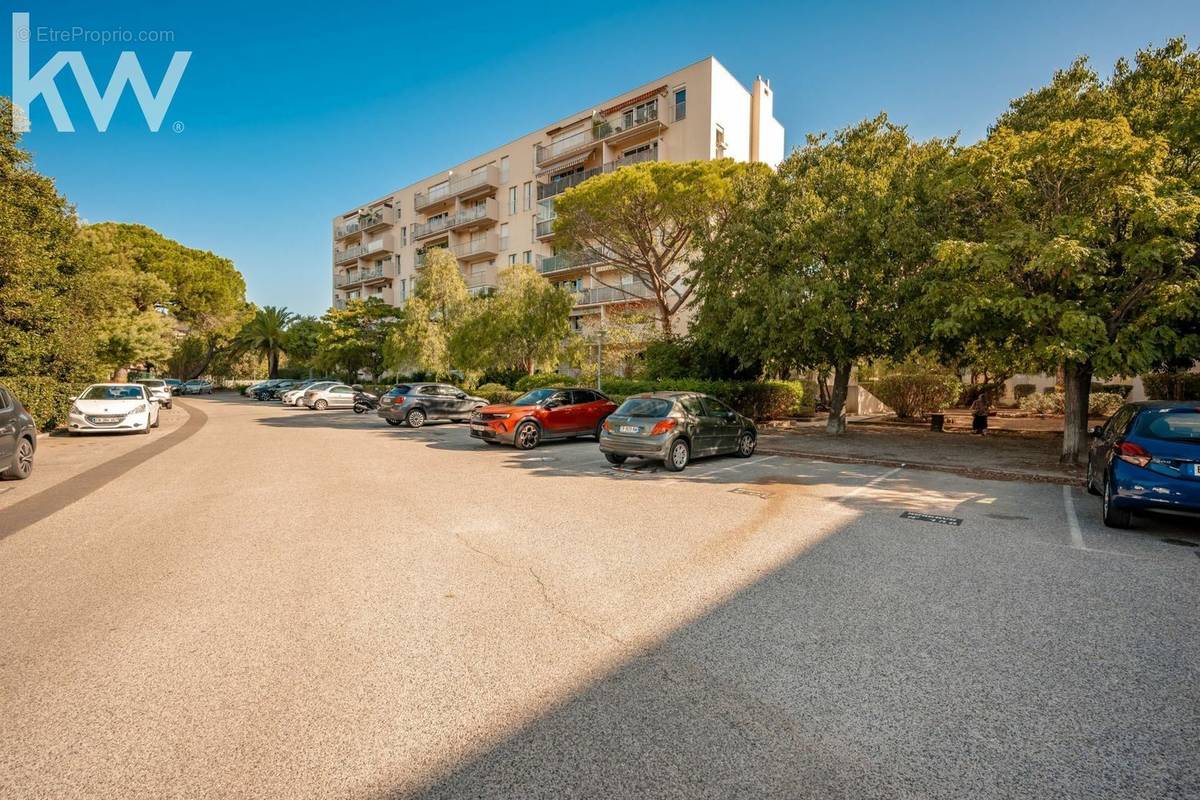 Appartement à HYERES