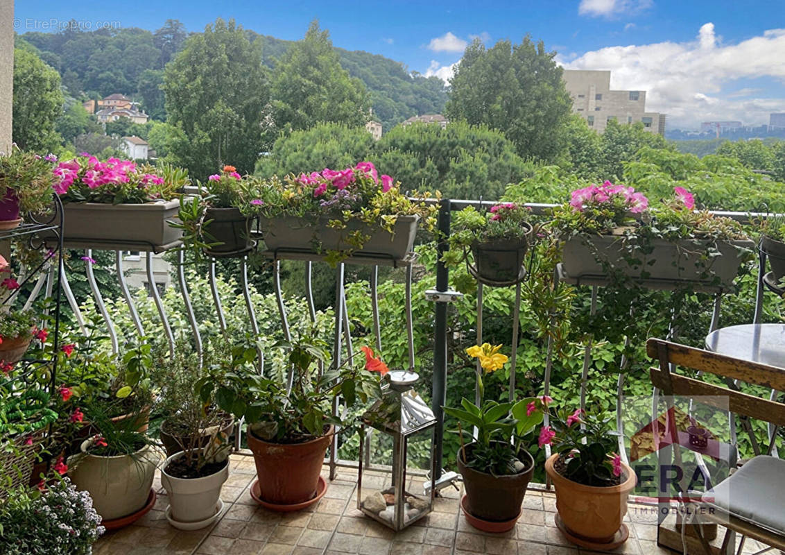 Appartement à CALUIRE-ET-CUIRE