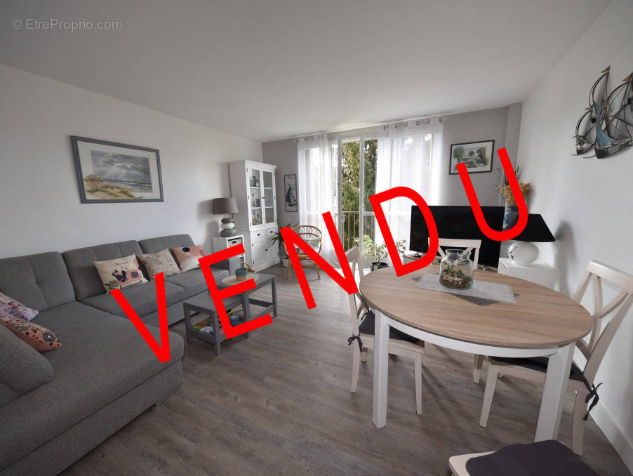 Appartement à COUBRON