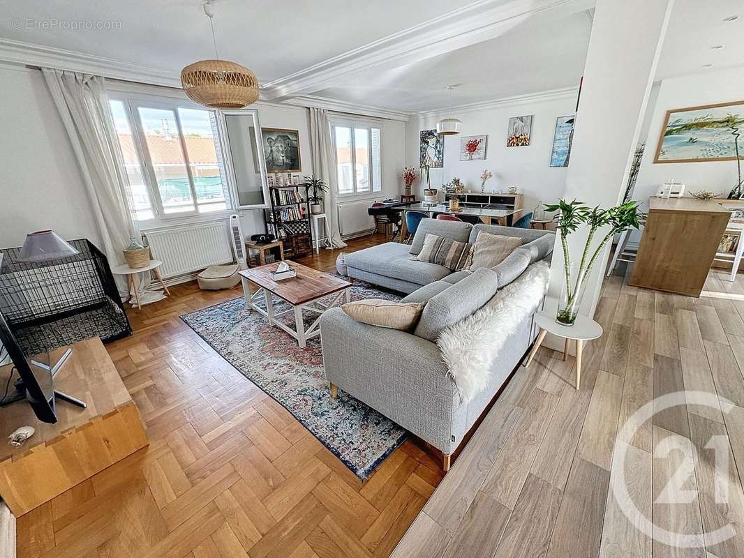 Appartement à LYON-7E