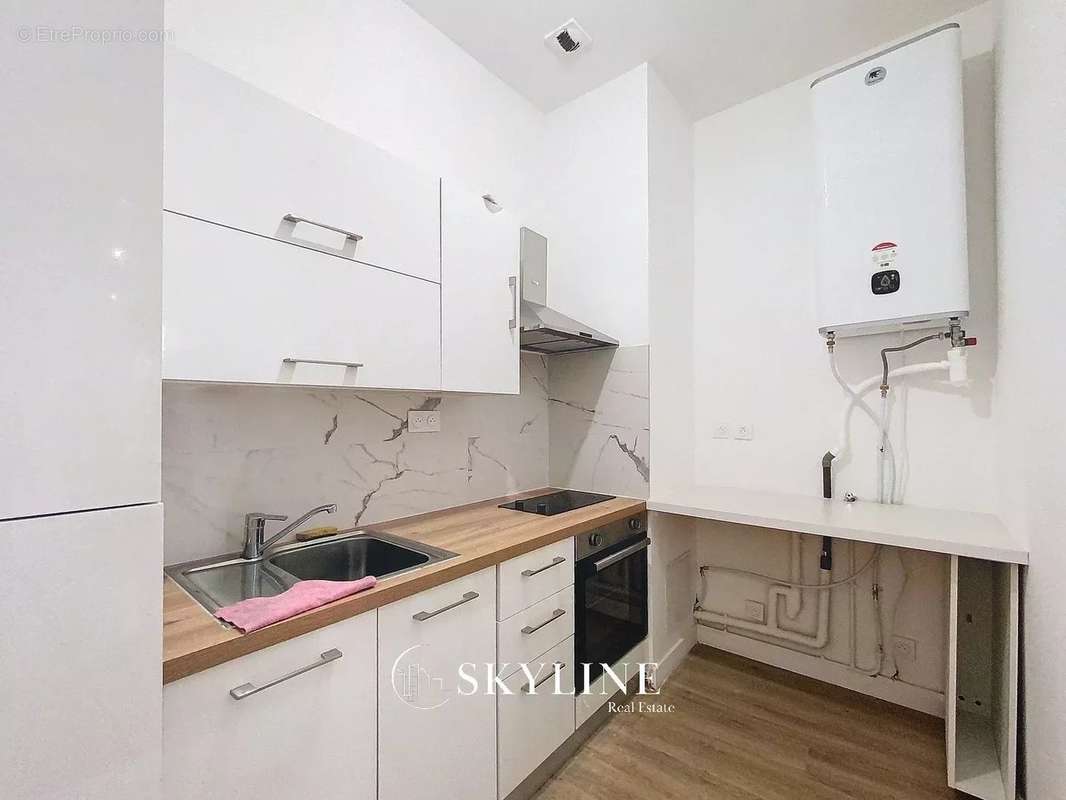 Appartement à MARSEILLE-1E