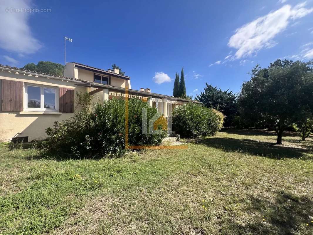 Maison à UZES