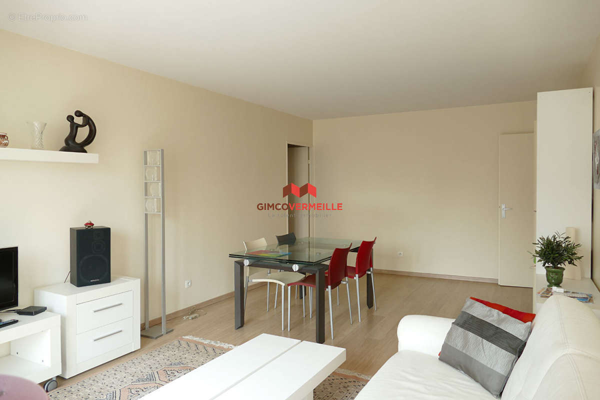 Appartement à RUEIL-MALMAISON