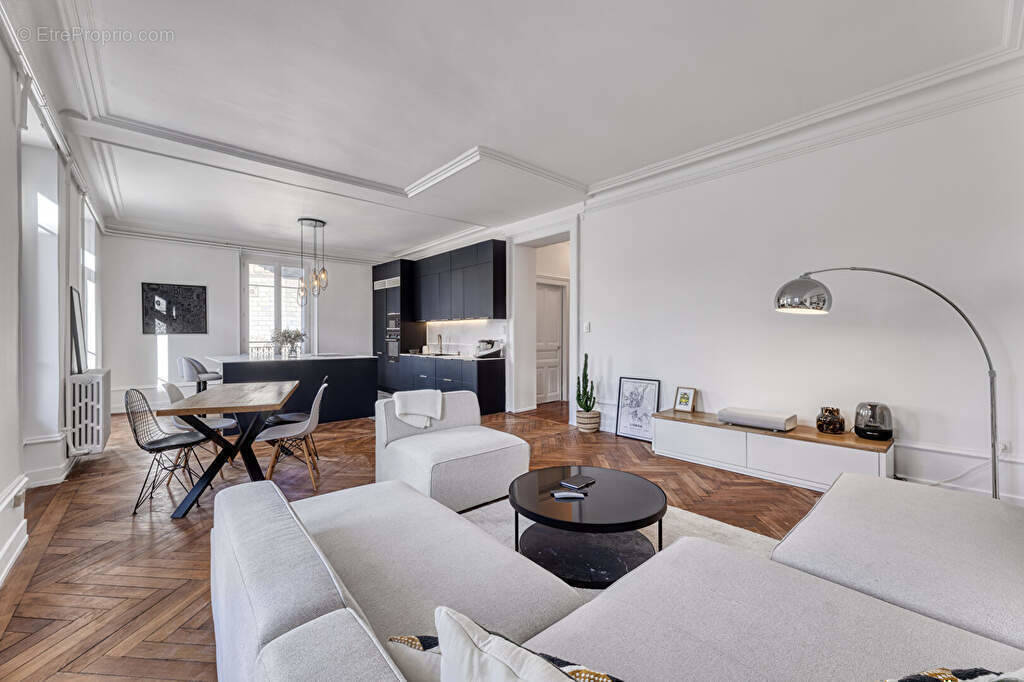 Appartement à AIX-LES-BAINS