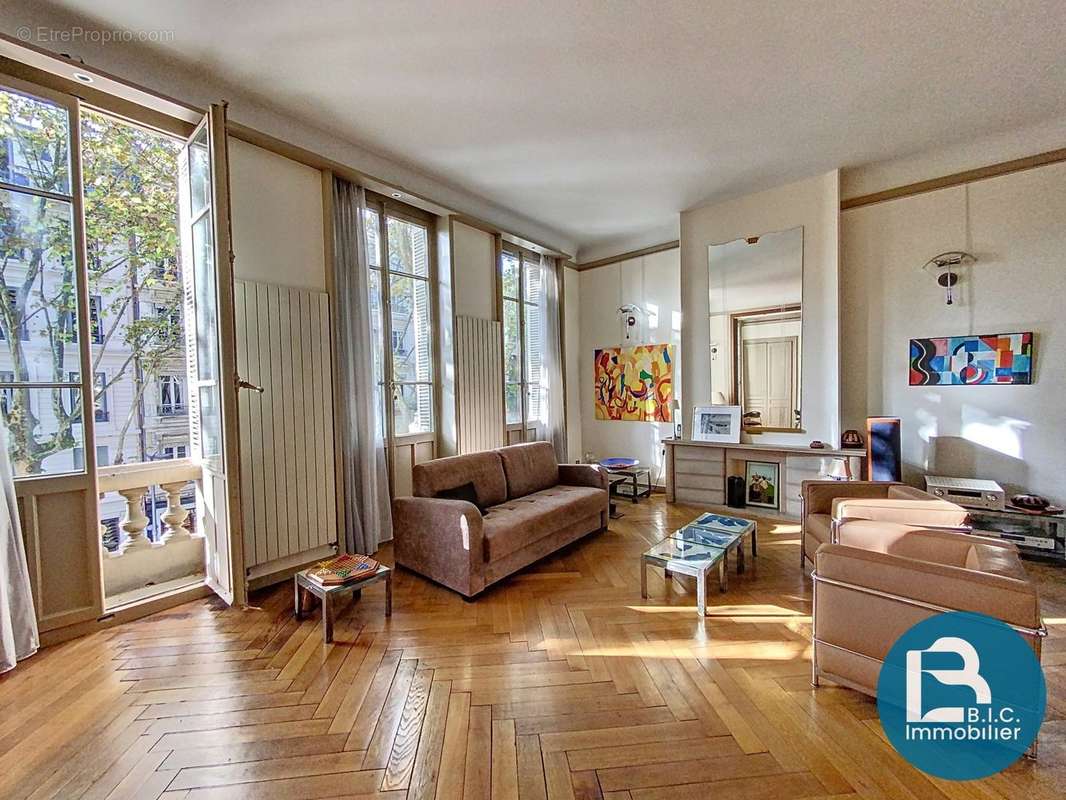 Appartement à LYON-3E