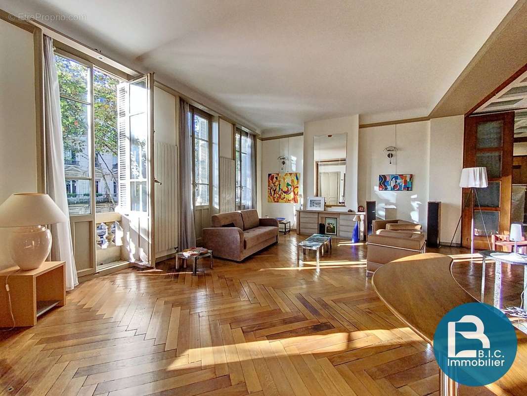 Appartement à LYON-3E