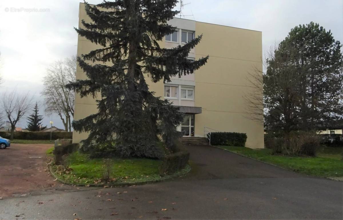 Appartement à CHEVIGNY-SAINT-SAUVEUR