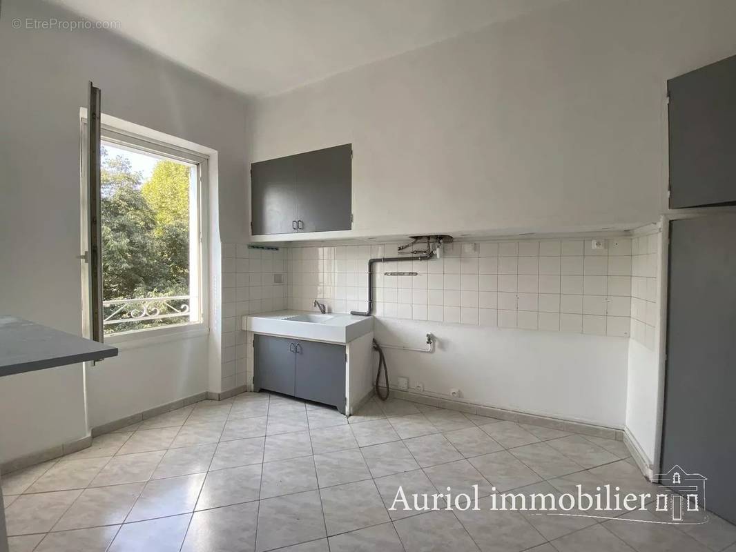 Appartement à AURIOL