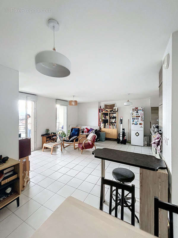 Appartement à VENISSIEUX