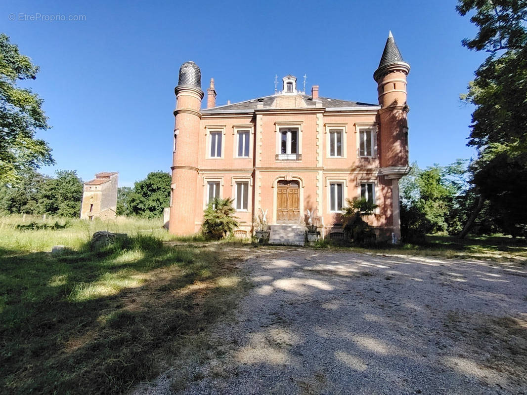 Autre à LA VILLE-DIEU-DU-TEMPLE