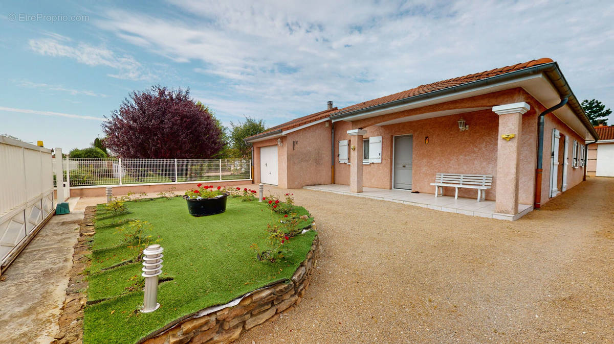 Maison à AMBERIEU-EN-BUGEY