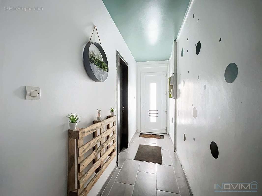 aimie-1725898324_1725899313_99352_a0002c3 - Appartement à UXEM