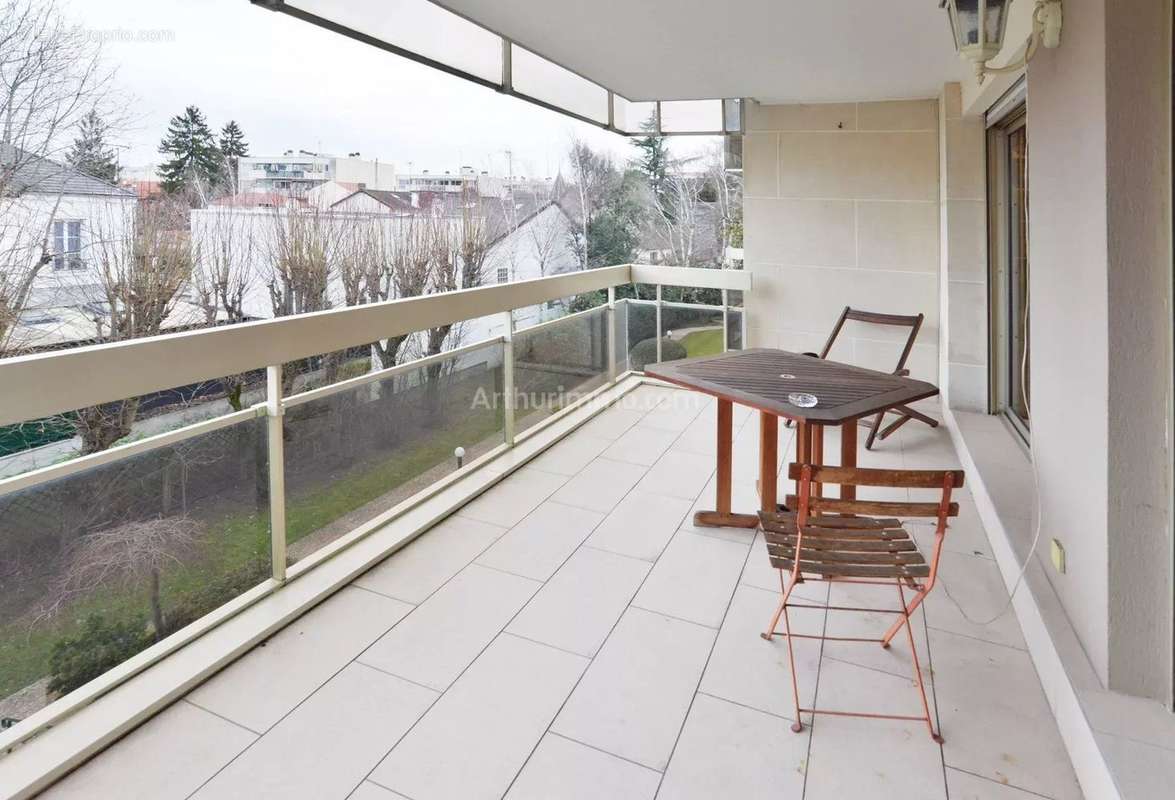 Appartement à LE PERREUX-SUR-MARNE