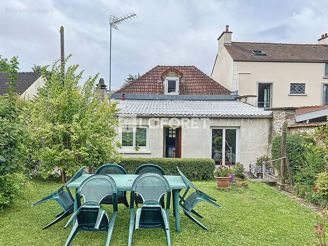 Maison à YERRES