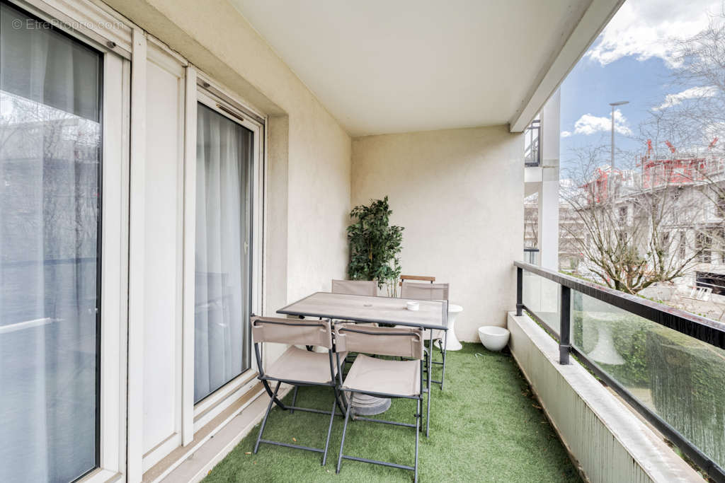 Appartement à NOGENT-SUR-MARNE