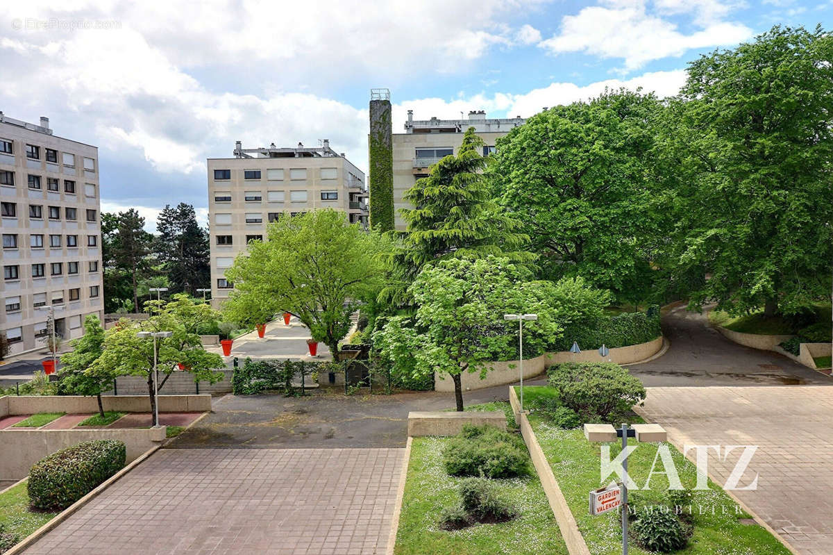 Appartement à GARCHES