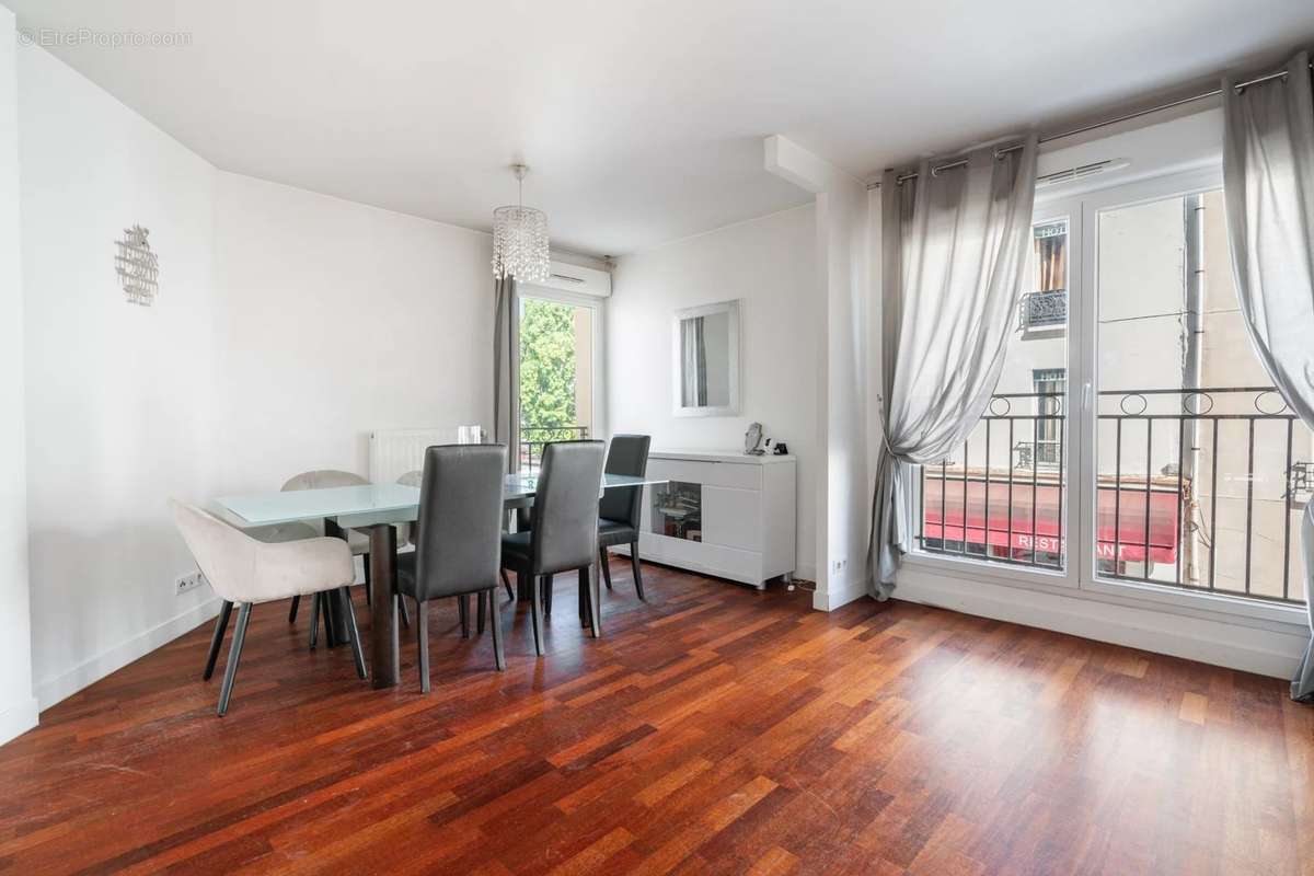 Appartement à MAISONS-ALFORT