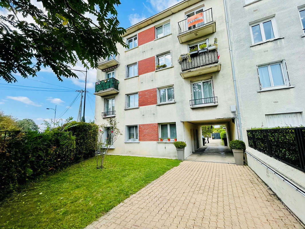 Appartement à CHAMPIGNY-SUR-MARNE