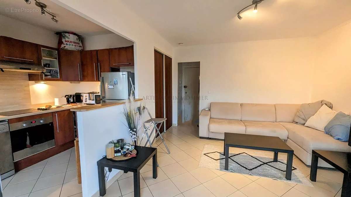 Appartement à MANDELIEU-LA-NAPOULE