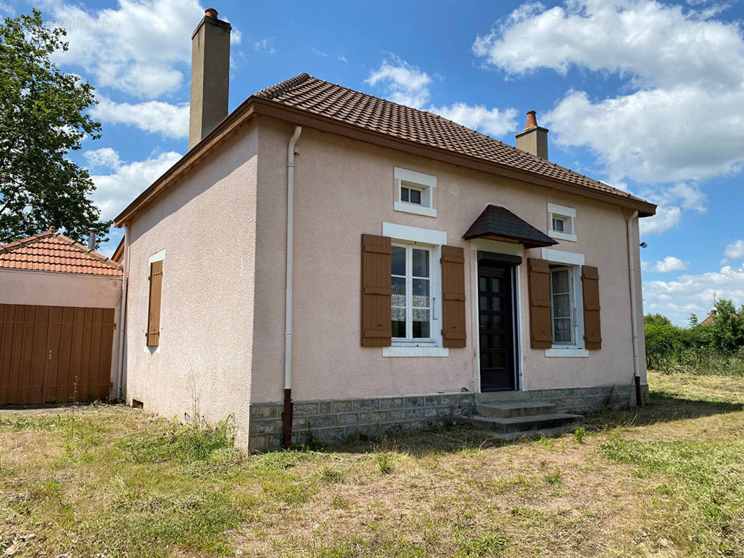 Maison à SAINT-VALLIER