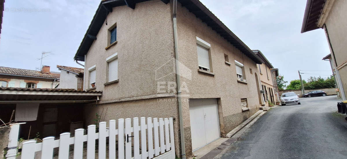 Maison à SAINT-SULPICE