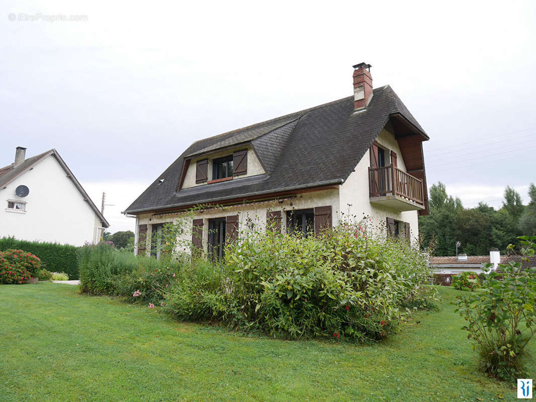 Maison à PAVILLY