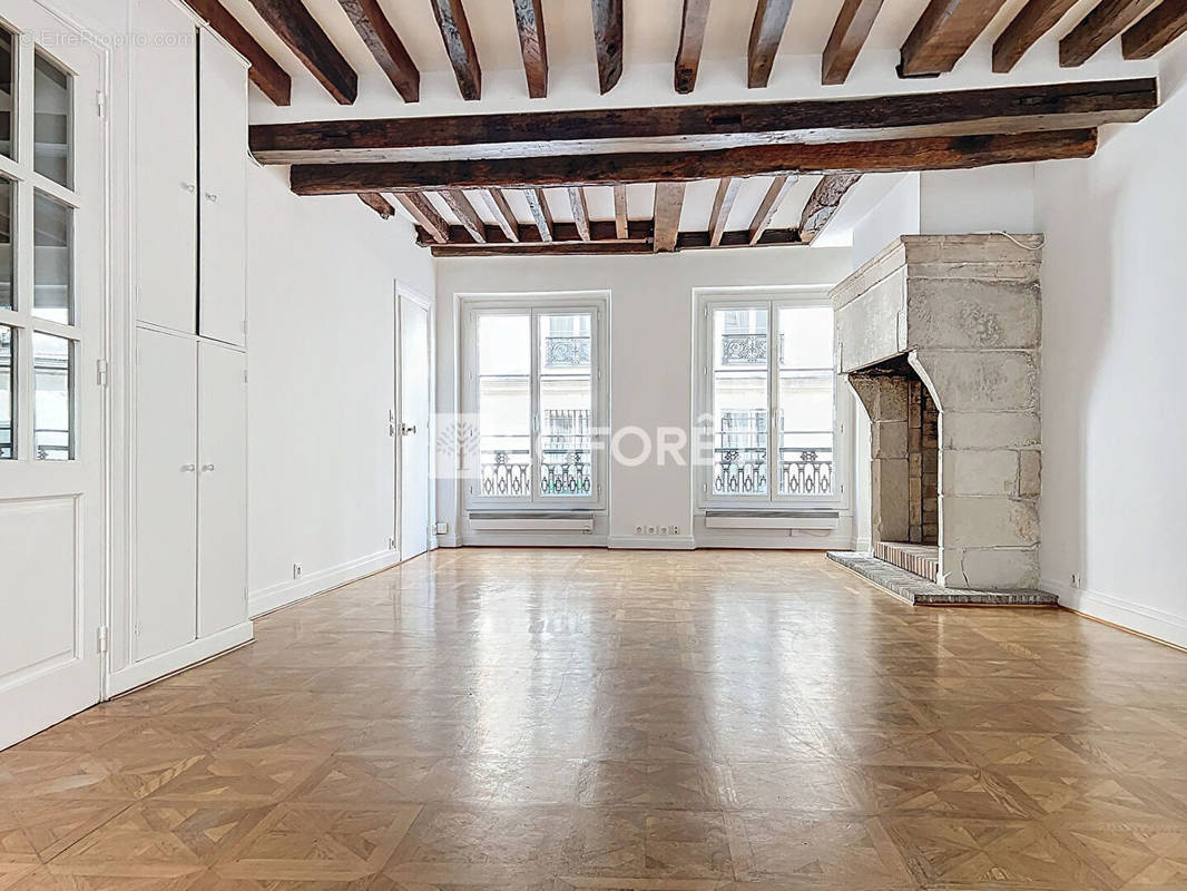 Appartement à PARIS-2E