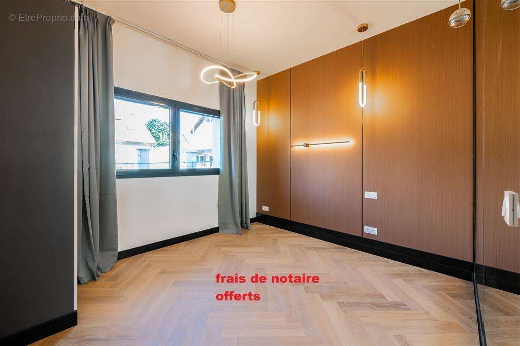 Appartement à SAINT-MAUR-DES-FOSSES