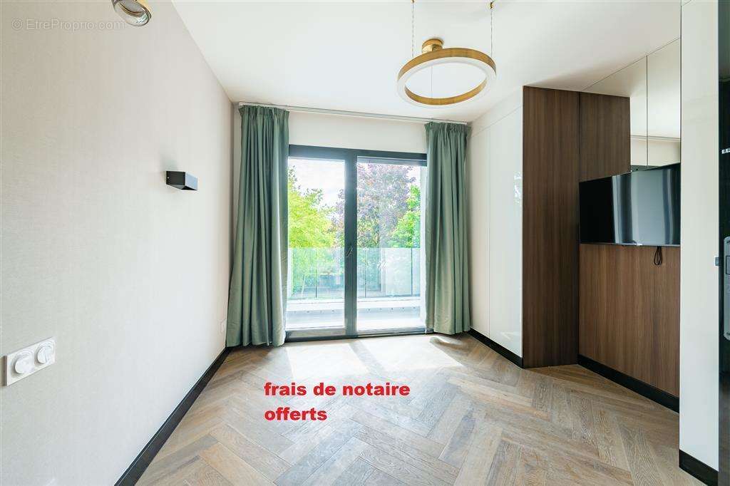 Appartement à SAINT-MAUR-DES-FOSSES